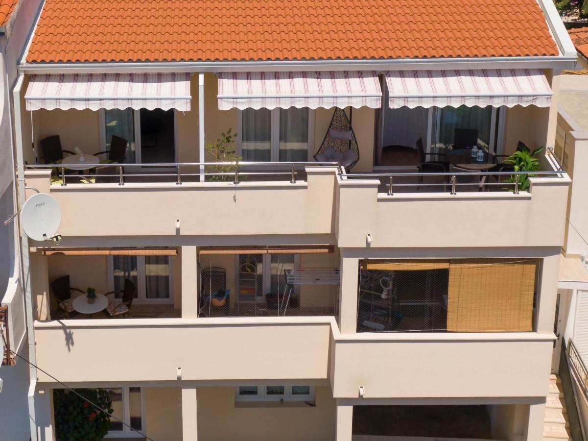 Apartments Angela Makarska Exterior photo