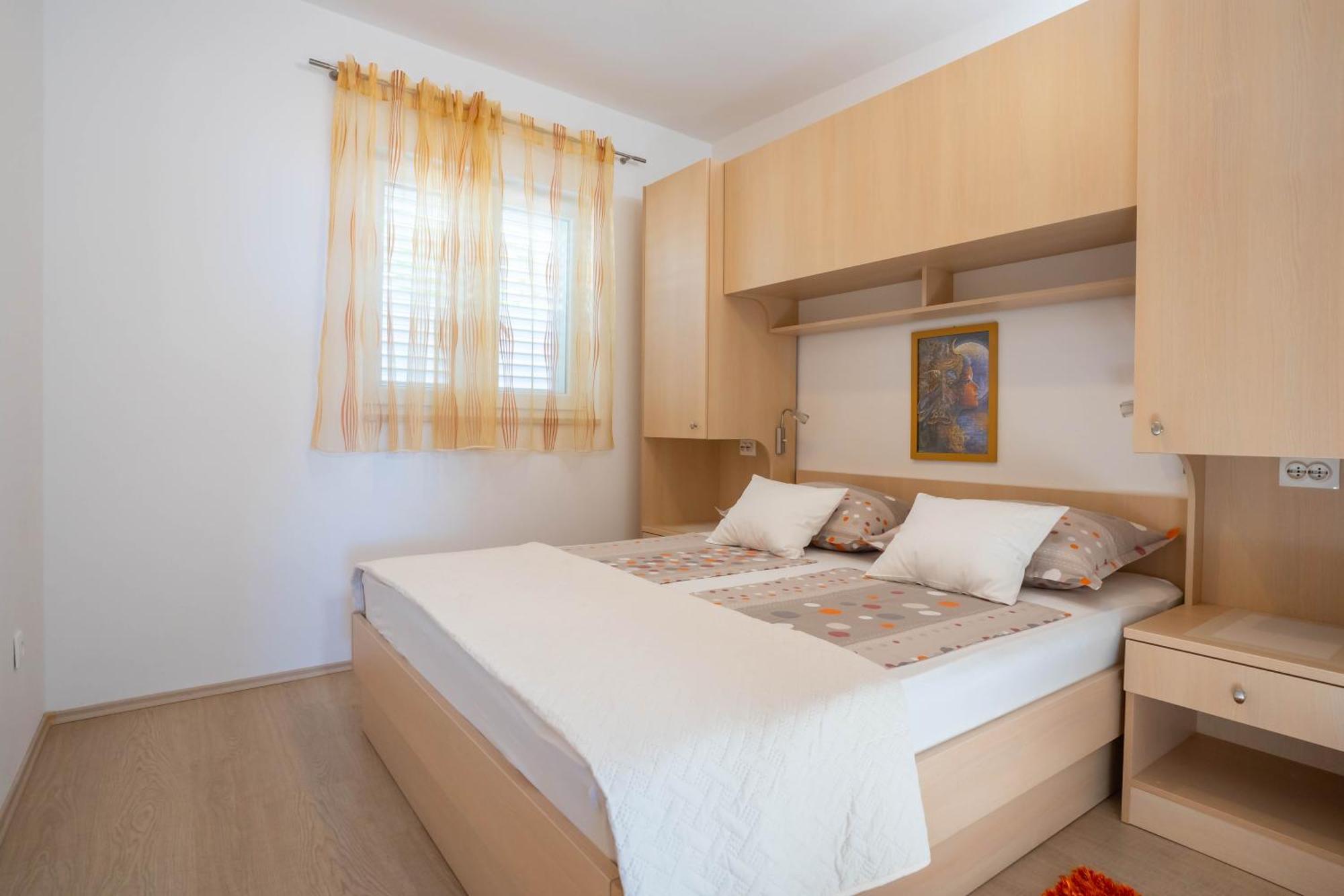 Apartments Angela Makarska Exterior photo